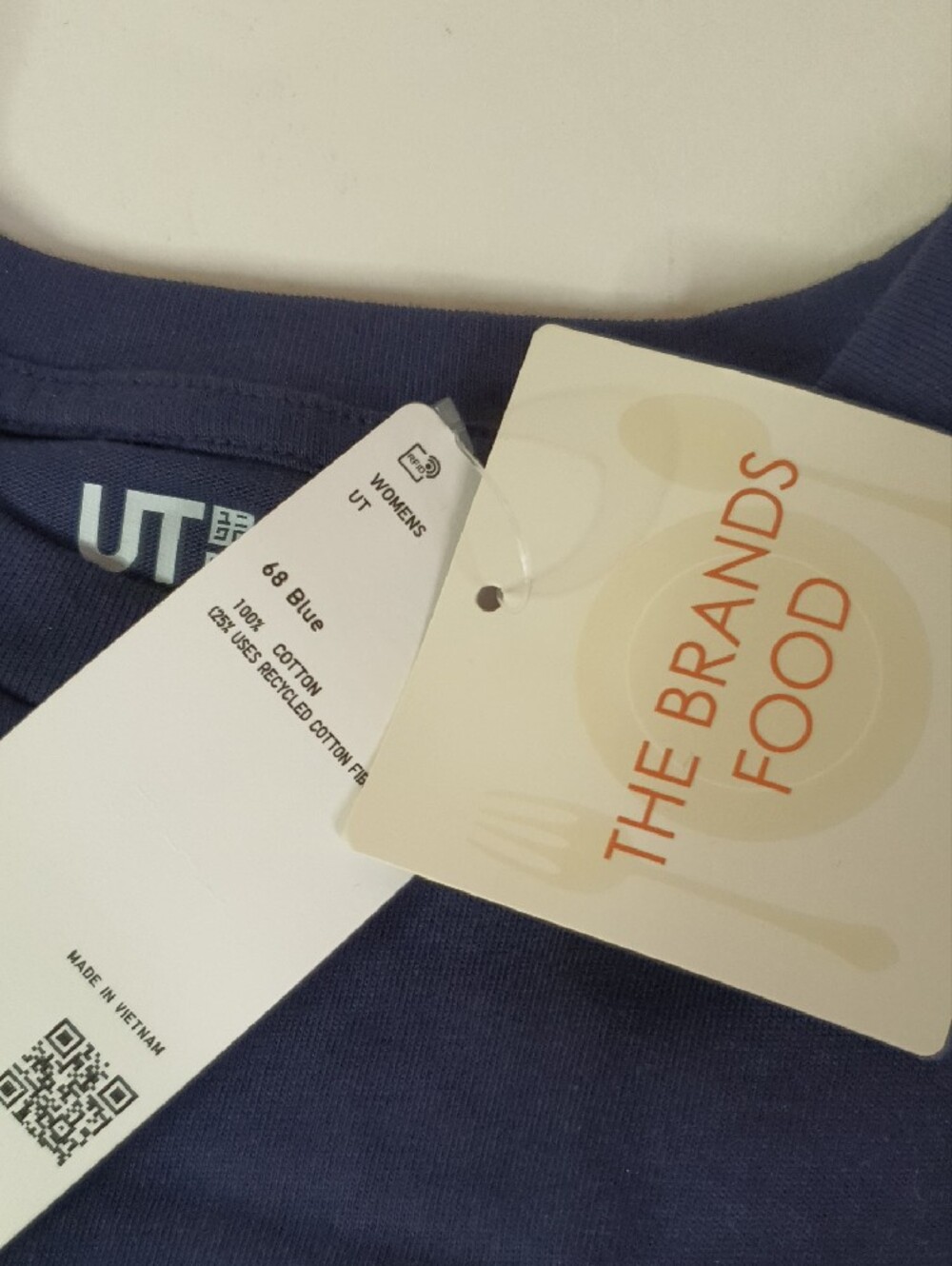 Uniqlo The Brands Food UT Graphic T-Shirt M - Picture 4 of 5